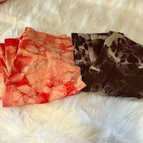 Set of 2 Scrunch Leggings - Picture 2 of 8